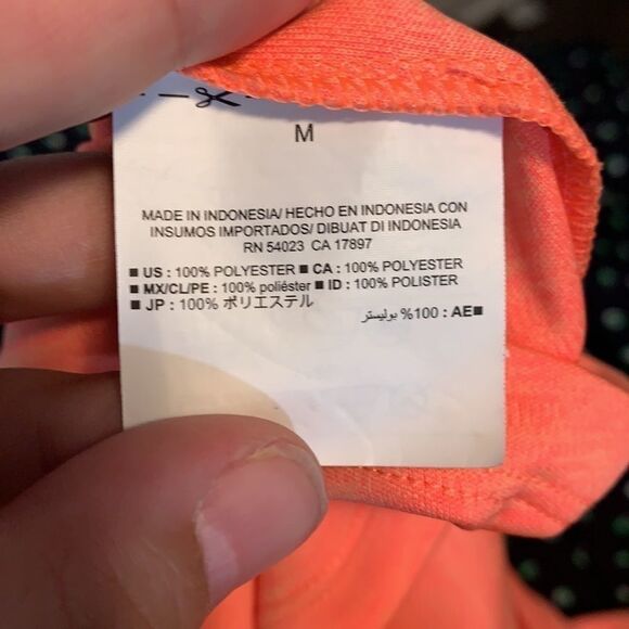 Old Navy Active Pullover size medium - Picture 7 of 9